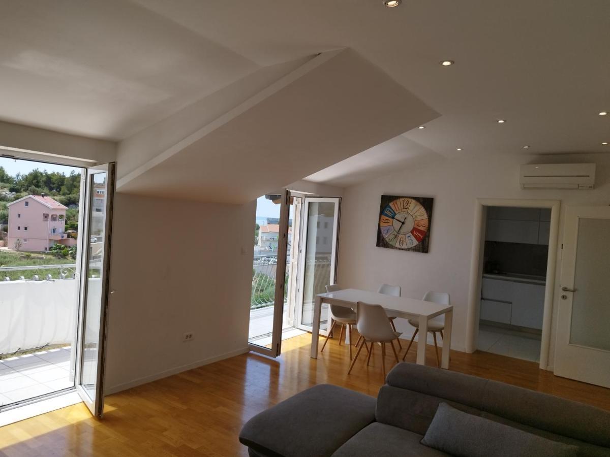Apartment Nina Podstrana Extérieur photo