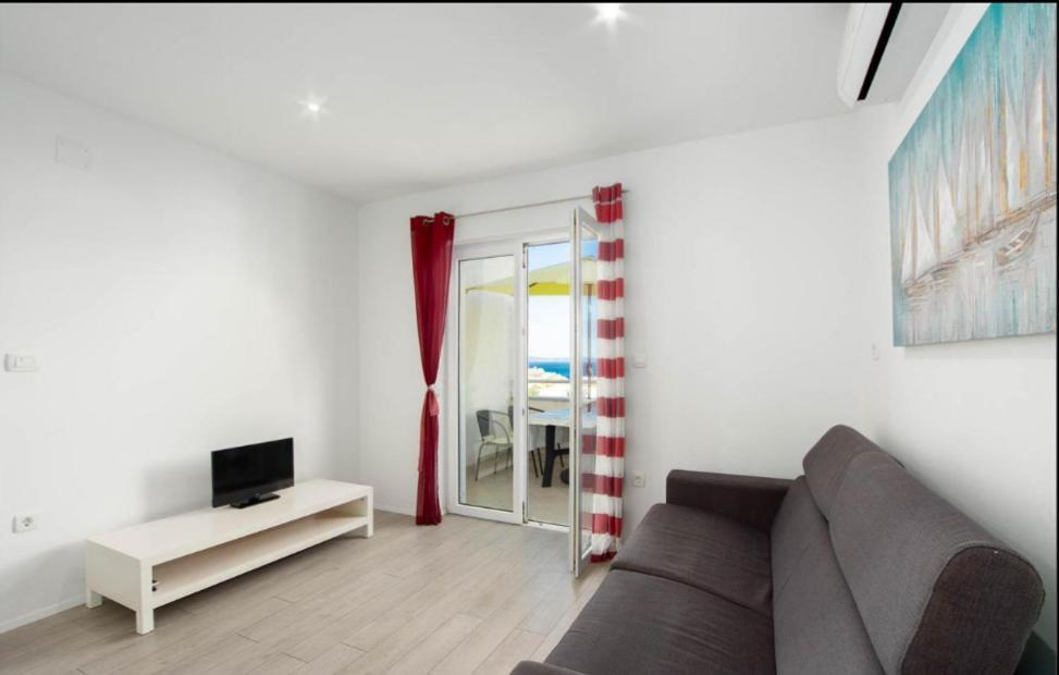 Apartment Nina Podstrana Extérieur photo